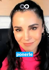 Martha Higareda y Anahí en ¿Quién Es La Máscara?