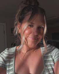 L A N E Y ⚡️ (@delaneyspinks) • Instagram photos and videos