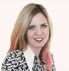 Kristin Rude's Instagram, Twitter & Facebook