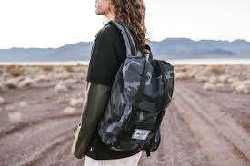 Sie können ihre bestellung auf rechnung zahlen, dies läuft über den anbieter afterpay. Afterpay Herschel Supply Co