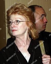 Judy Ogle's Instagram, Twitter & Facebook