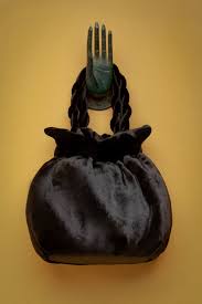 How To Wear Velvet Every Day Not Just To Your Holiday Parties Refinery29 Hair Accessories Bags Velvet
