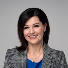 Sharon Weir's Instagram, Twitter & Facebook