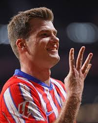 Juan Roe's Instagram, Twitter & Facebook