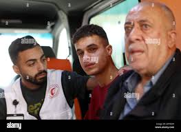 Palestinian teenager boy hi-res stock photography and images