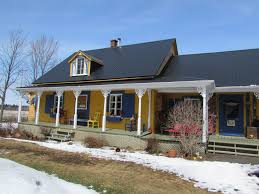 Les Trouvailles D Annelie Sur La Route 269 A St Gilles Vente D Antiquites Et D Objets De Decoration House Styles Deco House