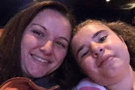 Bethany Thompson's Instagram, Twitter & Facebook