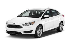 2016 Ford Focus Buyer's Guide: Reviews, Specs, Comparisons