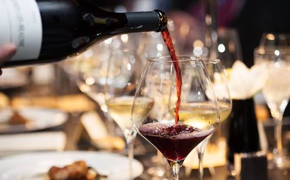 How to become a wine sommelier | Wine & Spirit Education Trust