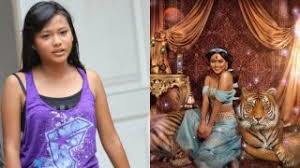 Foto ini diabadikan oleh tim fotografer tabloid. Transformasi Gaya Aurel Hermansyah Dari Kecil Hingga Dilamar Oleh Atta Halilintar