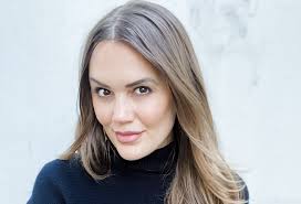 Alexandra Nolan's Instagram, Twitter & Facebook