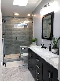 There Is Actually A Tiny Restroom Style Transformation And You Ll Passion These Rule Breaking Styles Homes Tre Small Bathroom Remodel Bathroom Design Luxury Bathrooms Remodel
