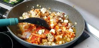 La ricetta dei passatelli in brodo è davvero facile ed è molto gustosa. Passatelli Iron