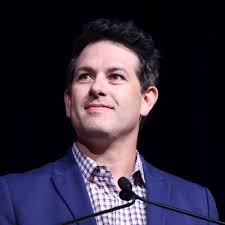 Jeniffer "Jen" Rossy (@JenifferRossy)