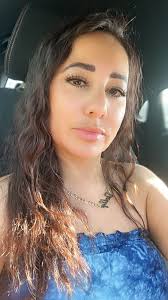 Dolly Ponce's Instagram, Twitter & Facebook