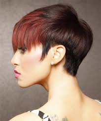 For a super curly short style, try out androgynous hairstyles like this curly crop! Androgynous Hairstyles