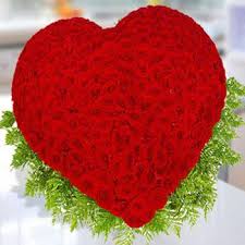 Free flower delivery by top ranked local florist in brownsville, tn! 200 Roses Heart Of Love D Decorations Flower Shop Floreria Flower Delivery Send Flowers Online Floral Craft