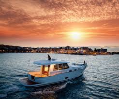 786 3 Mil Seguidores 682 Seguidos 5 150 Publicaciones Ve Las Fotos Y Los Videos De Instagram De Theyachtguy Theyachtguy Boat Instagram Yacht
