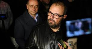 Media anuala a concentratiei de particule fine (pm2,5) in zonele urbane din uniunea europeana a scazut pana la 12,6 lg/m3 (micrograme pe metrul cub) in 2019, de la 25 lg/m3 in 2015, dar cu toate acestea continua sa fie peste nivelul recomandat de organizatia. Piedone Poate Candida Pentru Functia De Consilier Local Decizie Nedefinitiva Revista 22