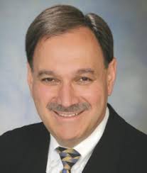 Silver Star Motors, Montroy Andersen DeMarco and 1 Oak Contracting top out  135,000 s/f mixed-use building