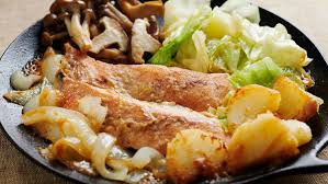 Salmon Chan Chan Yaki Steam Fried Salmon With Vegetables And Miso Paste Cooking Fried Salmon Miso Salmon