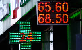 Kurs Dollara Vpervye Za Dva Goda Prevysil 68 Rub Ekonomika Rbk