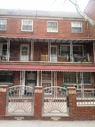 Canarsie Brooklyn Brick 2 Family Duplex Home For Sale 580 000 Brooklyn Real Estate New York Apartments New York Homes