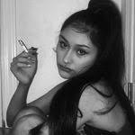 Louisa Blevins's Instagram, Twitter & Facebook