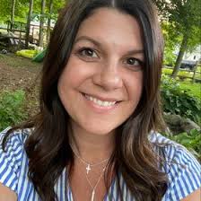 Danielle Falk (dani22falk)