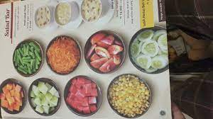 Pertimbangkan juga untuk mencoba resep kentang goreng pedas plus saus keju atau resep tahu isi telur puyuh sehat dan praktis. Pizza Review Of Pizza Hut Depok Depok Indonesia Tripadvisor
