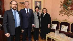 Mansur yavaş büyük kızı çağlayan yavaş'ı 2014 yılında evlendirdi. Alparslan Turkes In Esinden Mansur Yavas A Destek Son Dakika Haberleri