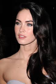 Jennifer S Body Cast At Hot Topic Als de kroeg tot de grond toe afbrandt en needy en. hollywood com