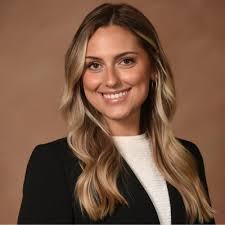 I am thrilled to announce that I will be working with Tom James Company as  a Sales Professional Intern and Consultant for Summer 2024 in Charleston,  SC! I am excited to contribute