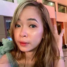 Isinalaysay ng isang netizen ang isang insidente na nangyari noong Sabado  ng gabi, Hulyo 5, 2025, bandang 11:30 sa gabi, malapit sa Fiesta Appliance  sa Buhangin, Davao City. Isang babae, pamangkin ng