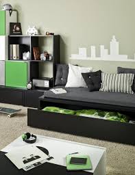 Jugendzimmer Ideen Junge Schwarz Grun Wand Muster Schablone Jugendzimmer Jugendzimmer Ideen Jugendzimmer Gestalten