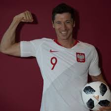 Robert lewandowski, who on saturday equalled the bundesliga record of 40 goals in a. Robert Lewandowski Fifa Com