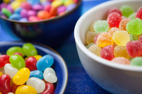 OLAF, SEQUESTRATE OLTRE 3.500 CONFEZIONI CONTRAFFATTE DI CARAMELLE GOMMOSE CONTENENTI THC