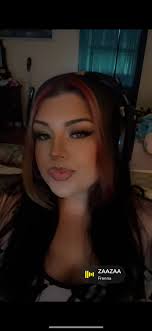 Follow for Follow? 💕 Https://twitch.tv/ttksvddencait