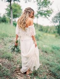 Create this simple arbor with a few pieces of wood. 49 Stylish And Pretty Backyard Wedding Dresses Weddingomania