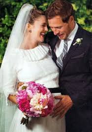 Drew Barrymore Will Kopelman Married June 2012 At Her Montecito California Estate Her Third Celebrity Wedding Photos Celebrity Weddings Hollywood Wedding