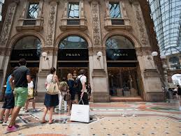 Trova dati di contatto aziendali per unicredit a v.le della vittoria, 303, 31029, vittorio veneto, veneto compreso il numero di telefono ☎, indirizzo, ⌚ orari di apertura. Living La Vita Bella Italians Leave Fears Of Debt Crisis To Others Der Spiegel