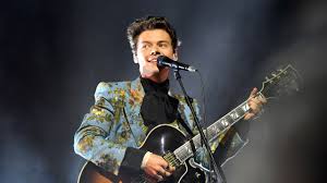 Official harry styles facebook page. Harry Styles On Sexuality Labels And Gender Norms Teen Vogue