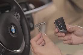 Car steering wheels can lock up for a variety of reasons, but you have a few ways to try to unlock them. Top 10 Bmw Key Fob Hidden Features Check What You Ve Got Bimmertech Bimmertech