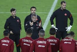 Türkiye millî futbol takımı, türkiye'yi uluslararası turnuva ve maçlarda temsîl eden futbol takımıdır. Turkiye A Milli Takimi Paderborn Da Hazirlik Maci Yapacak Ozturk