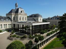L Universite Uco Angers Photo Mnc House Styles Mansions Photo