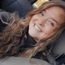 Leigha Campbell's Instagram, Twitter & Facebook