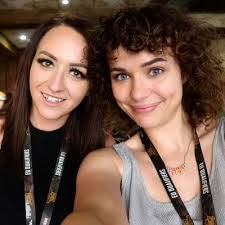 Frankie Ward's Instagram, Twitter & Facebook