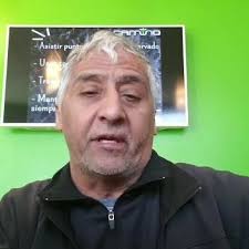 Abel Garrido, propietario de...