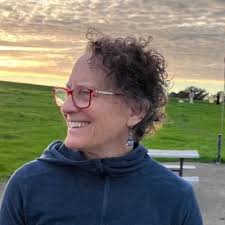 The Listening Paradox: How We Mistake Focus for Disinterest