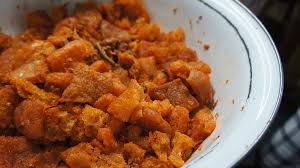 Nah buat kamu yang ingin mencoba membuatnya saat lebaran, resep sambal goreng kentang ini sangatlah mudah lho. Krecek Wikipedia Bahasa Indonesia Ensiklopedia Bebas